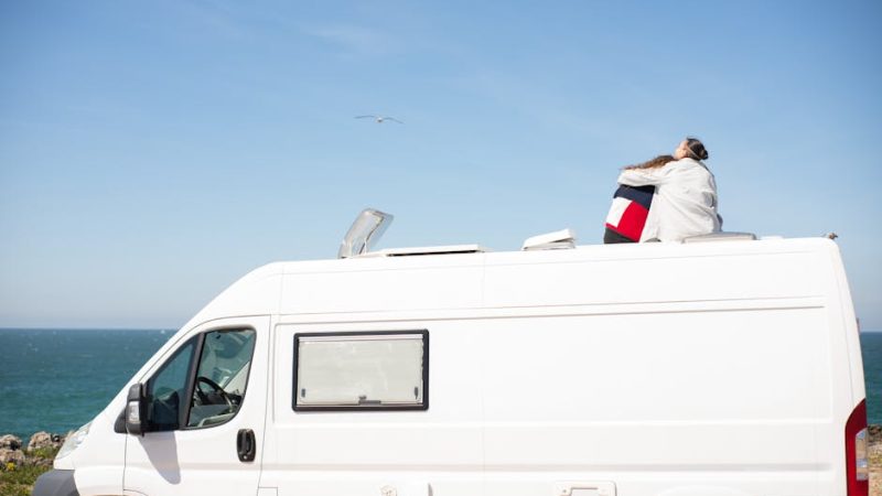 Прокат внедорожника с палаткой на Кольском полуострове