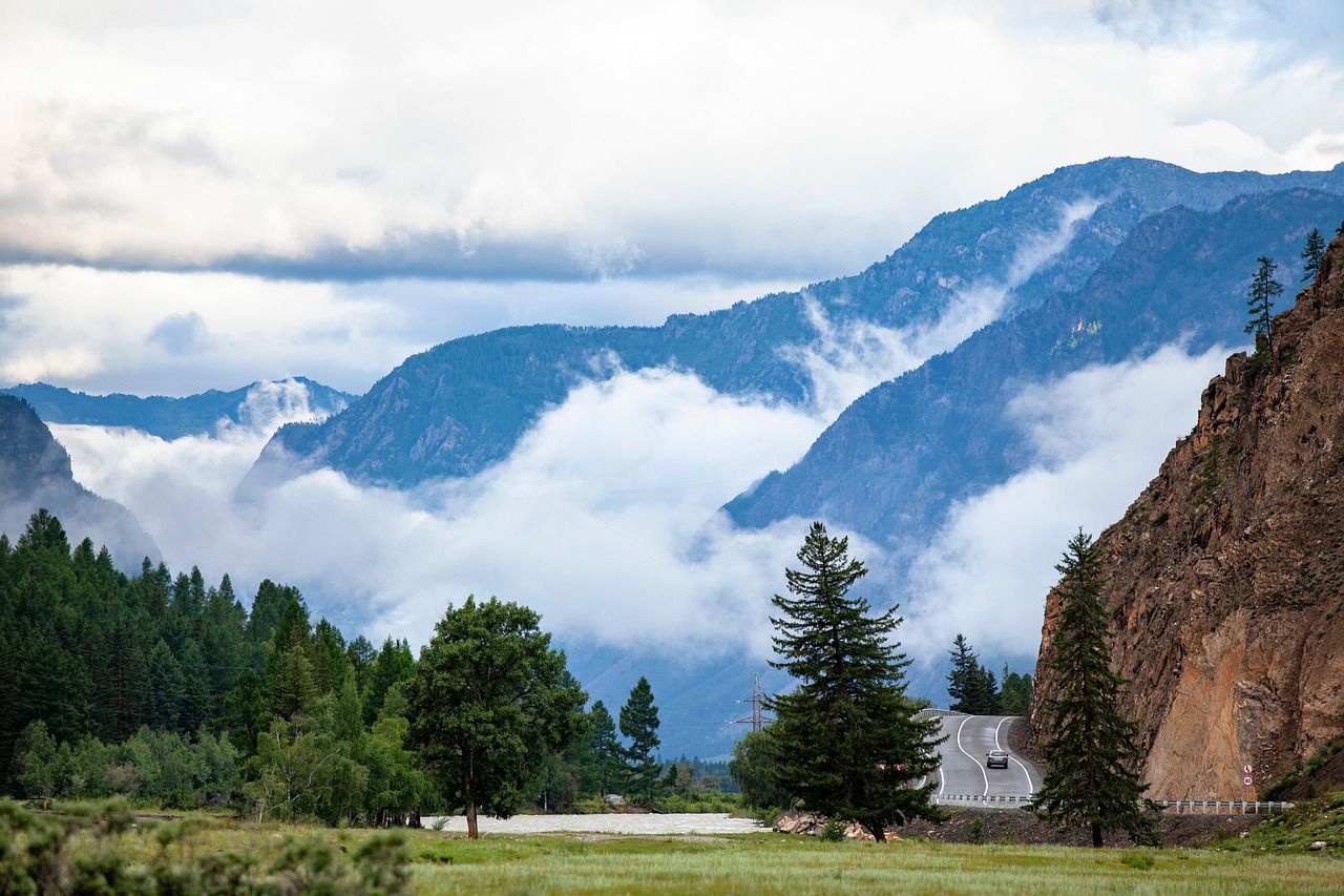 Прокат автодома в Барнауле для путешествия по Алтаю